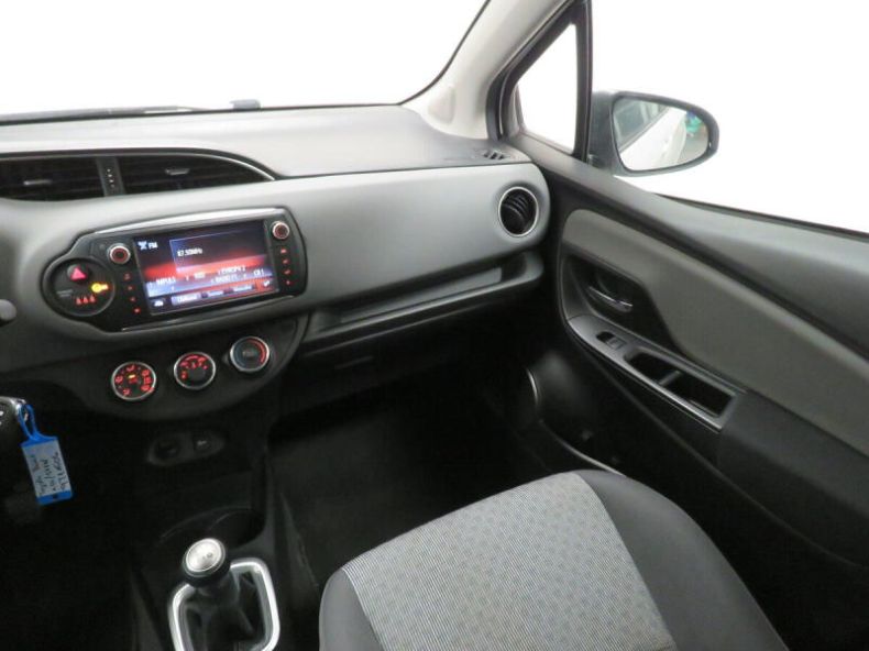 Toyota Yaris - hlavní fotka