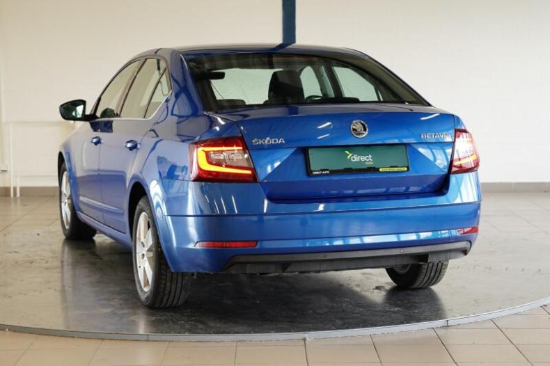 Škoda Octavia - hlavní fotka