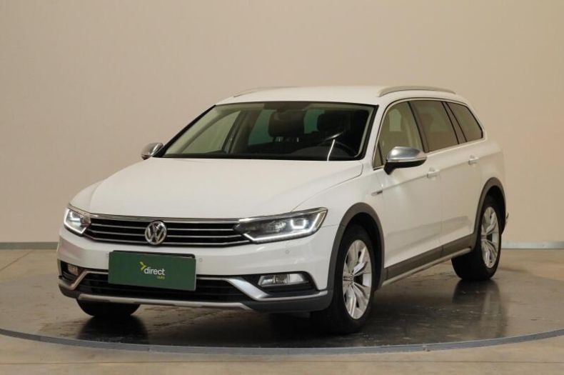 Volkswagen Passat - hlavní foto