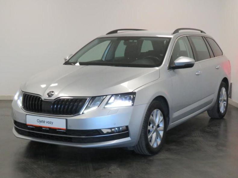 Škoda Octavia - hlavní foto