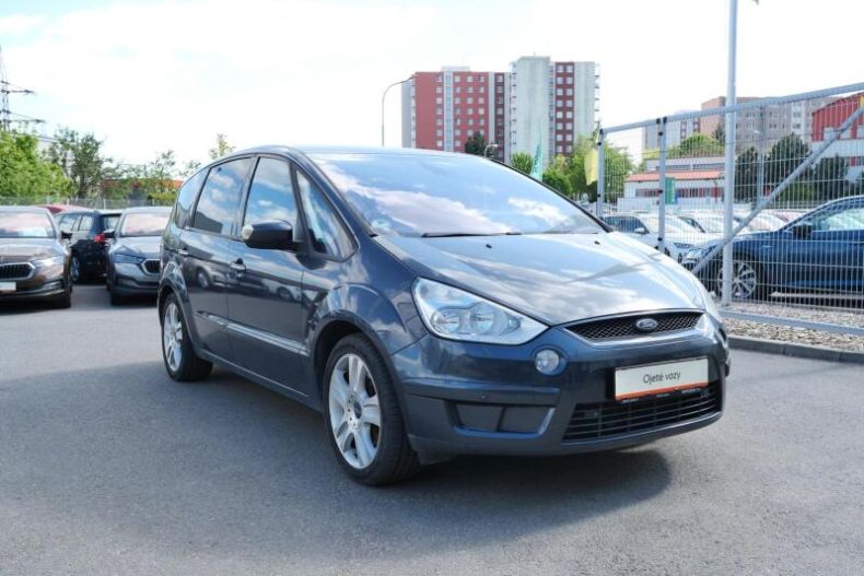 Ford S-MAX - hlavní fotka