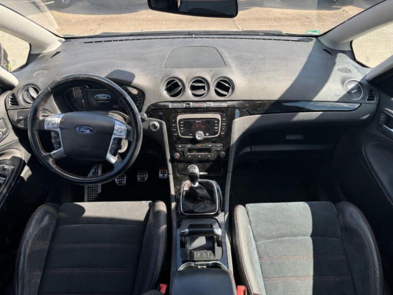 Ford S-MAX - hlavní fotka