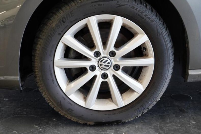 Volkswagen Golf - hlavní foto