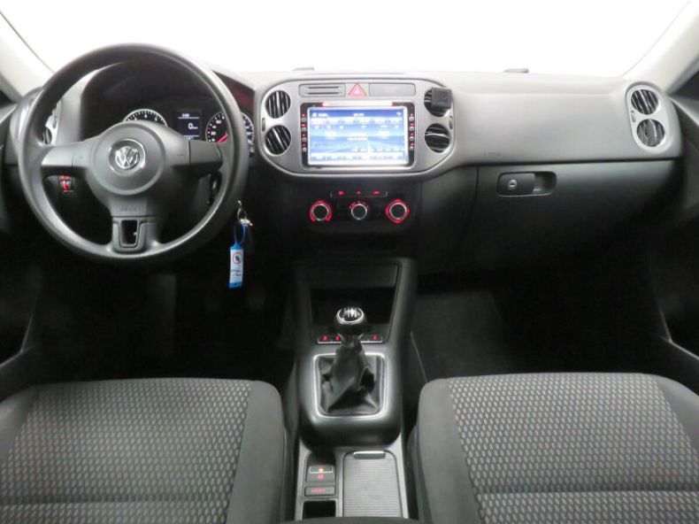 Volkswagen Tiguan - hlavní fotka