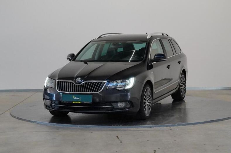 Škoda Superb - hlavní foto