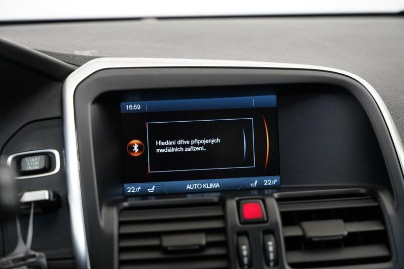 Volvo XC60 - hlavní fotka