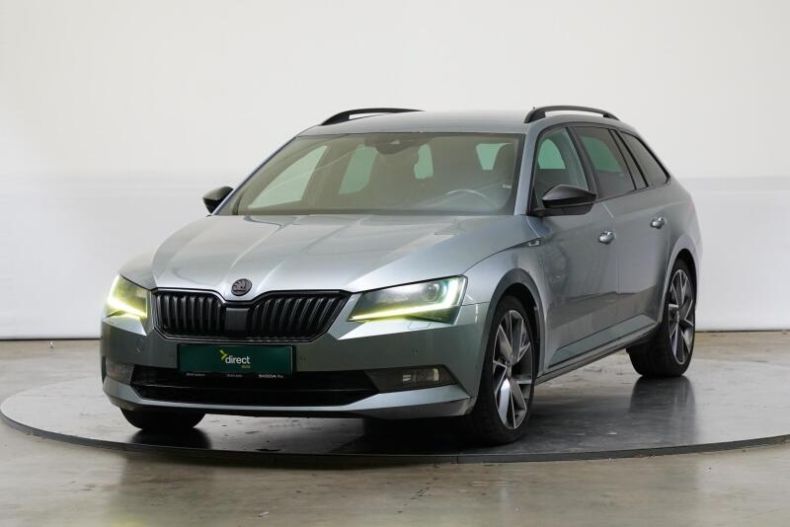Škoda Superb - hlavní foto