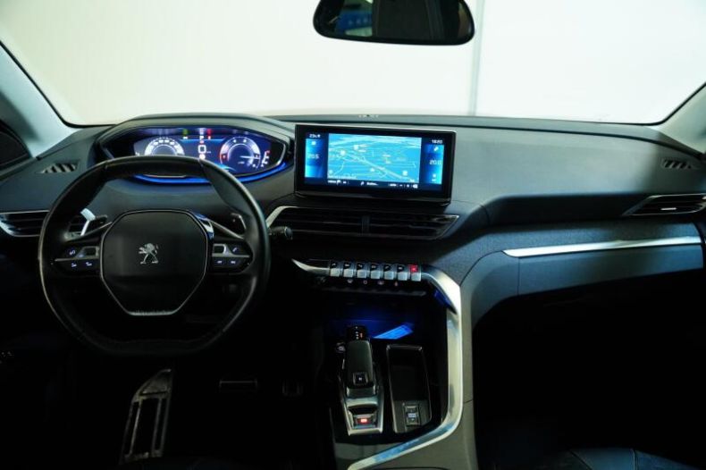 Peugeot 3008 - hlavní fotka