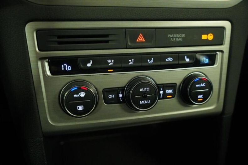 Volkswagen Golf - hlavní fotka