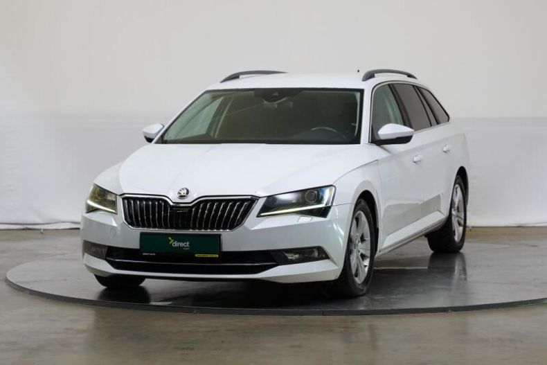 Škoda Superb - hlavní foto