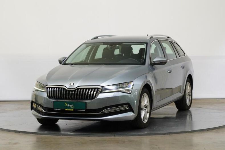 Škoda Superb - hlavní foto