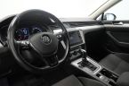 Volkswagen Passat - fotka číslo 13