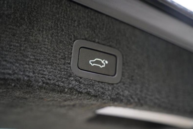 Volvo V70 - hlavní fotka