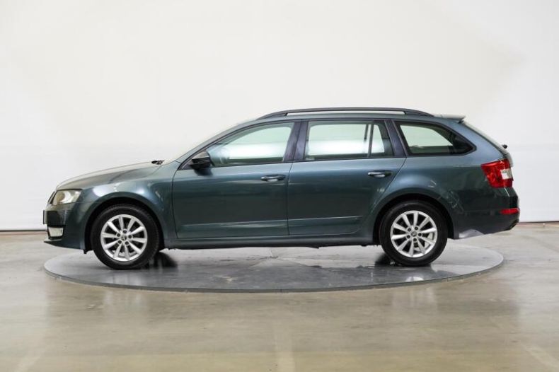 Škoda Octavia - hlavní fotka