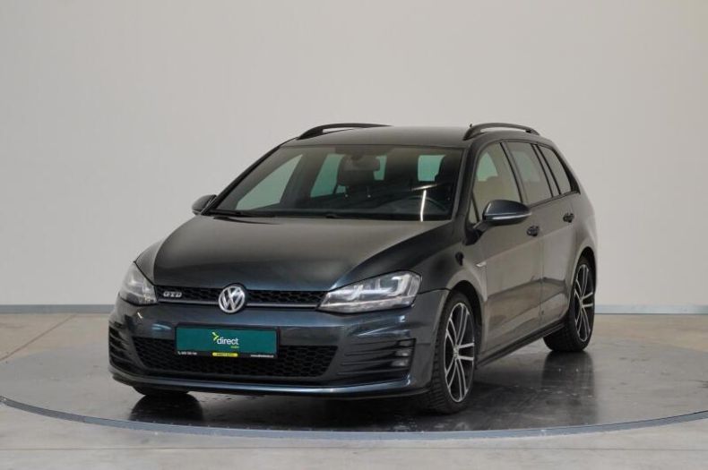 Volkswagen Golf - hlavní foto
