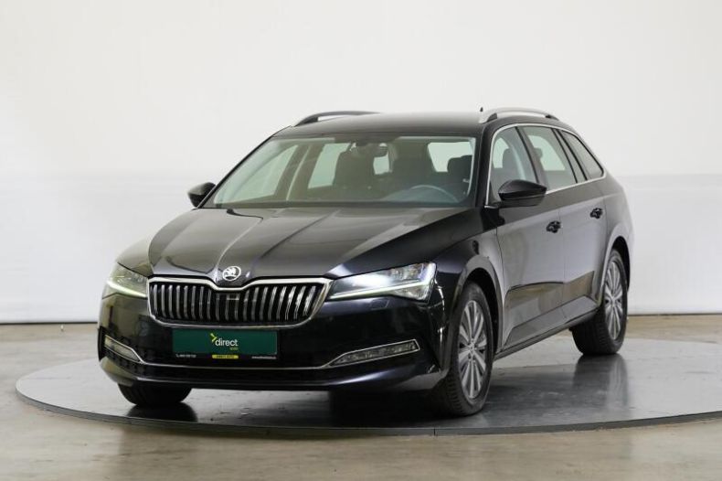 Škoda Superb - hlavní foto