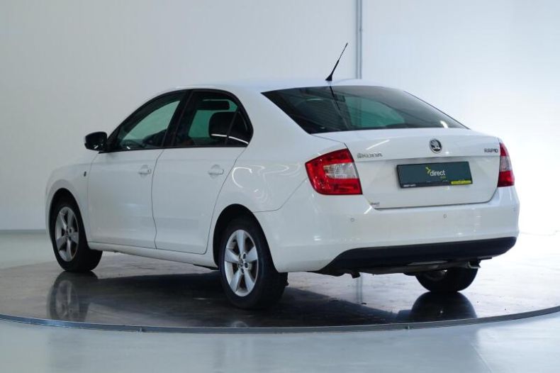 Škoda Rapid - hlavní fotka