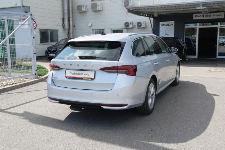 Škoda Octavia - hlavní fotka