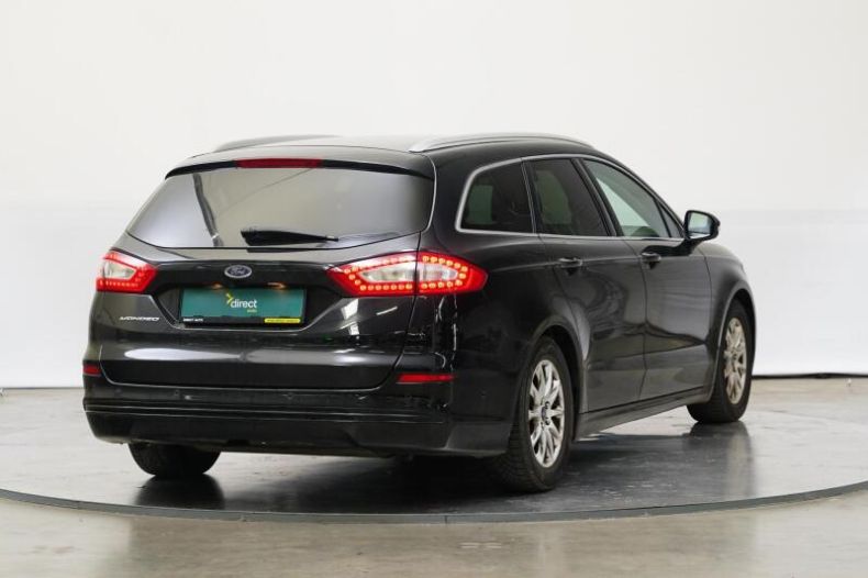 Ford Mondeo - hlavní fotka