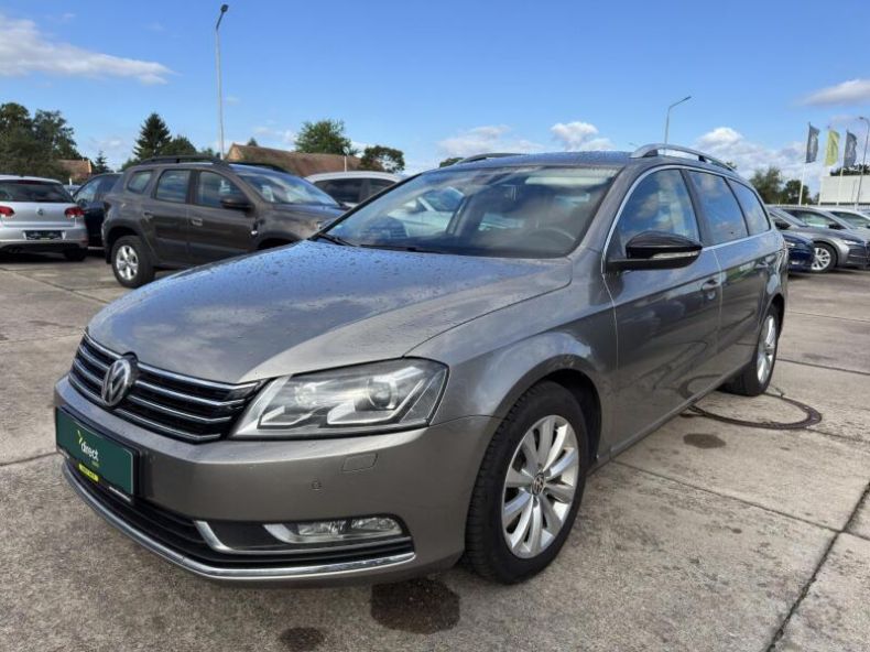 Volkswagen Passat - hlavní foto