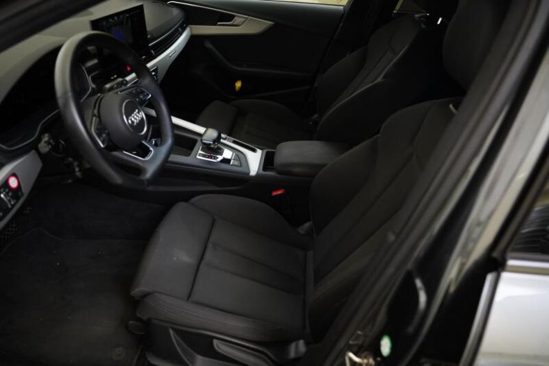 Audi A4 - hlavní fotka