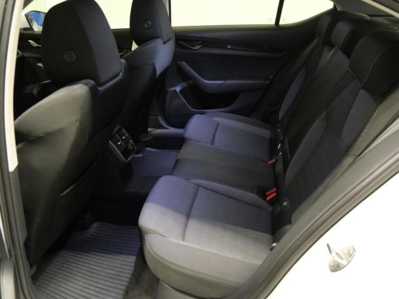 Škoda Octavia - hlavní fotka