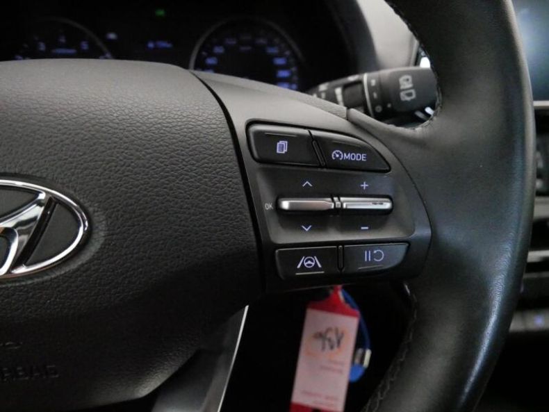 Hyundai i30 - hlavní fotka