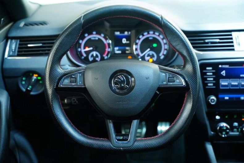 Škoda Octavia - hlavní fotka