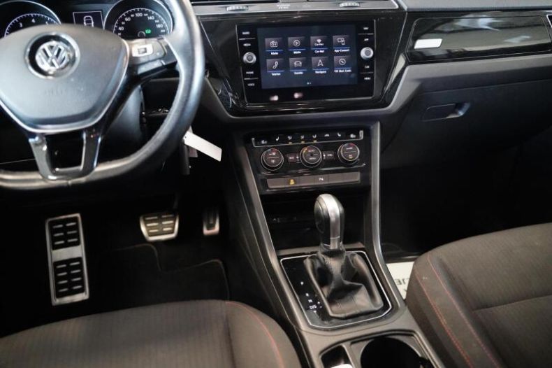 Volkswagen Touran - hlavní fotka
