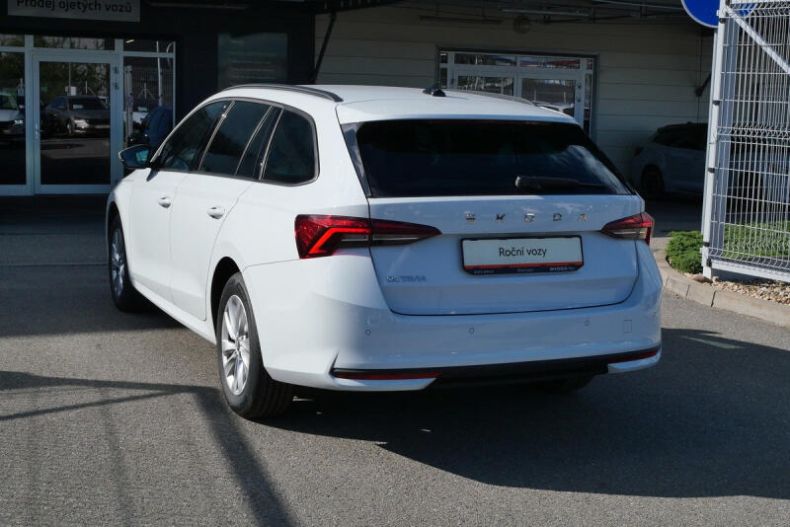 Škoda Octavia - hlavní fotka
