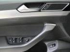 Volkswagen Passat - fotka číslo 11