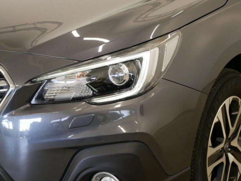 Subaru Outback - hlavní fotka