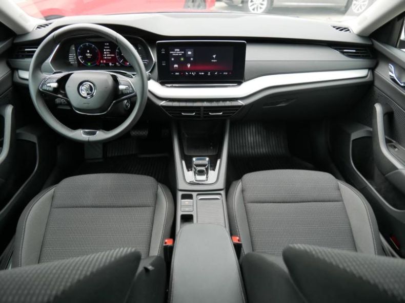 Škoda Octavia - hlavní fotka