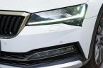 Škoda Superb - fotka číslo 8