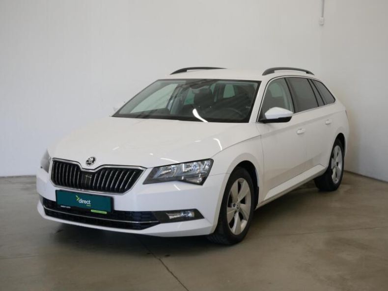 Škoda Superb - hlavní foto
