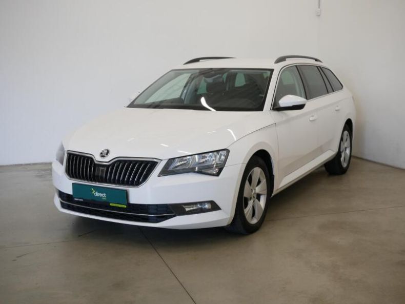 Škoda Superb - hlavní foto