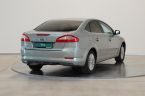 Ford Mondeo - fotka číslo 2