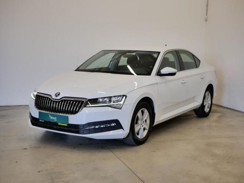 Škoda Superb - hlavní foto