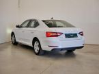 Škoda Superb - fotka číslo 6