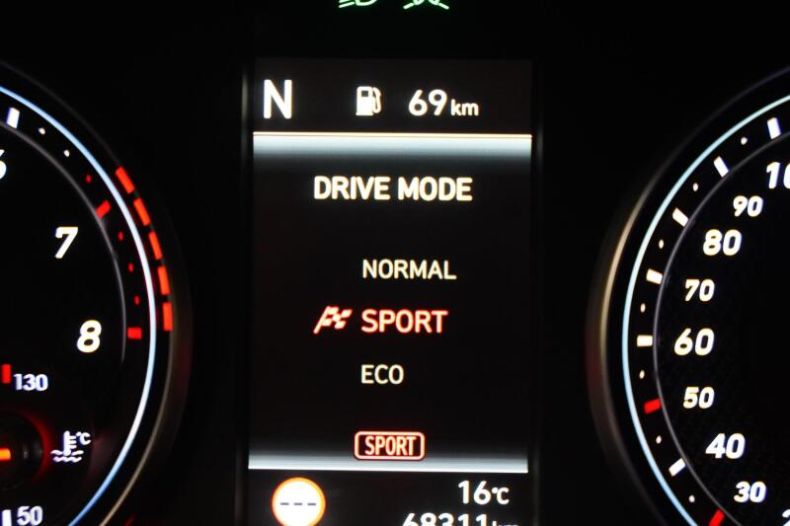 Hyundai i30 - hlavní fotka