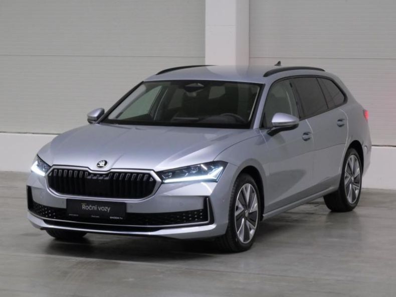Škoda Superb - hlavní foto