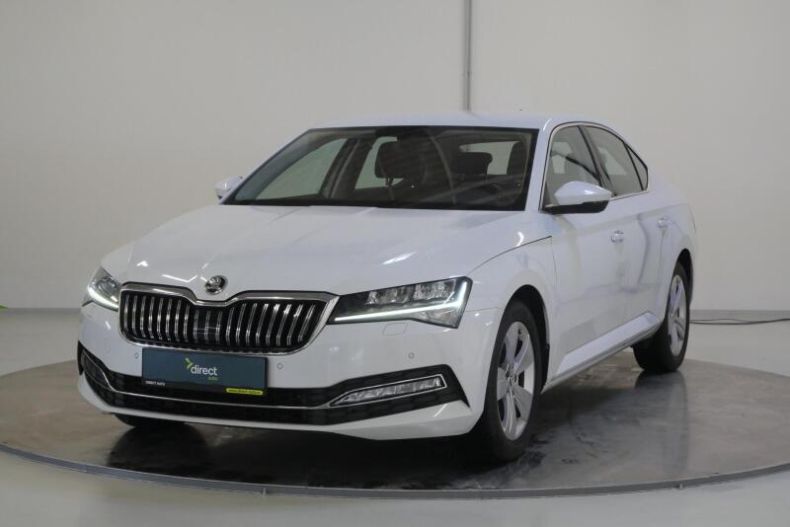 Škoda Superb - hlavní foto
