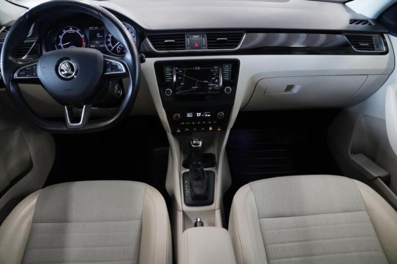 Škoda Rapid - hlavní fotka