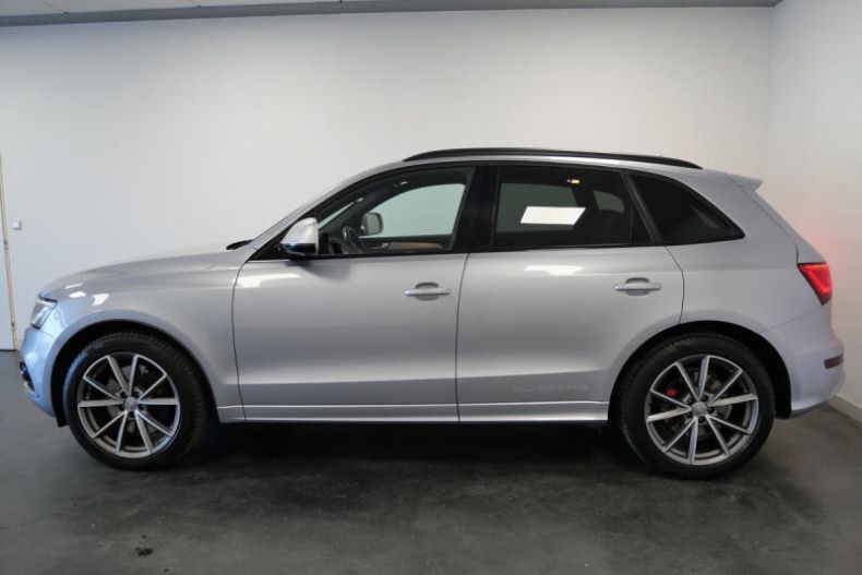 Audi SQ5 - hlavní fotka