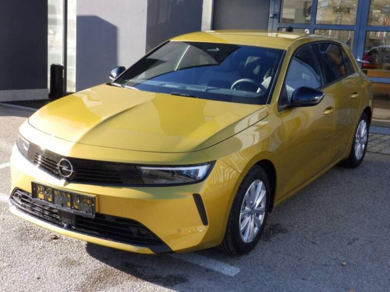 Opel Astra - hlavní foto
