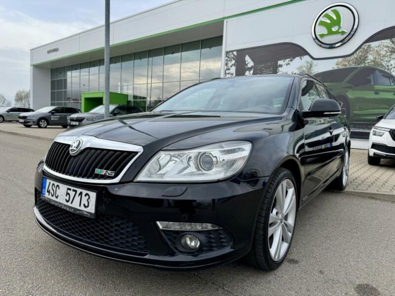 Škoda Octavia - hlavní fotka