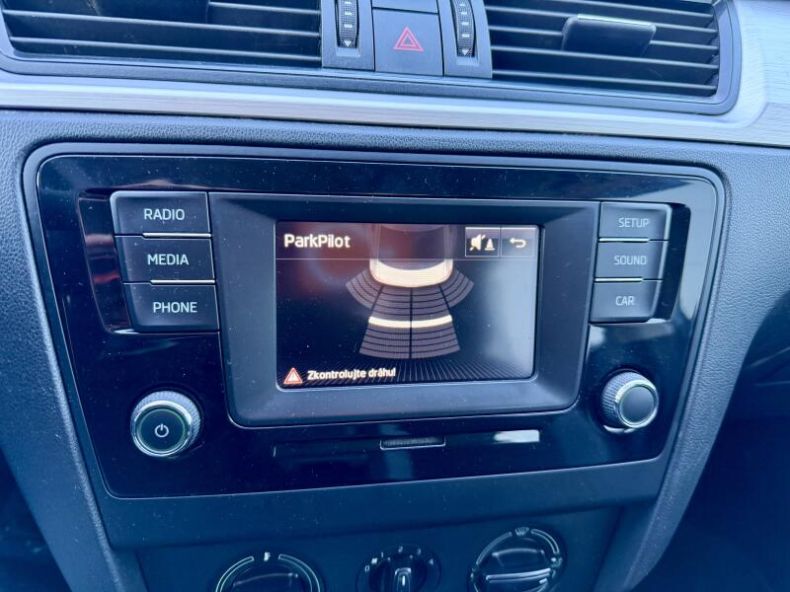 Škoda Rapid - hlavní fotka