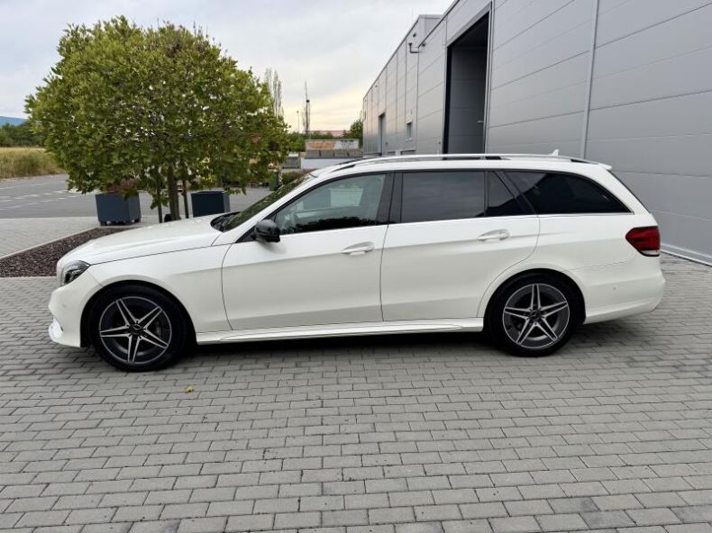 Mercedes Třída E - hlavní fotka