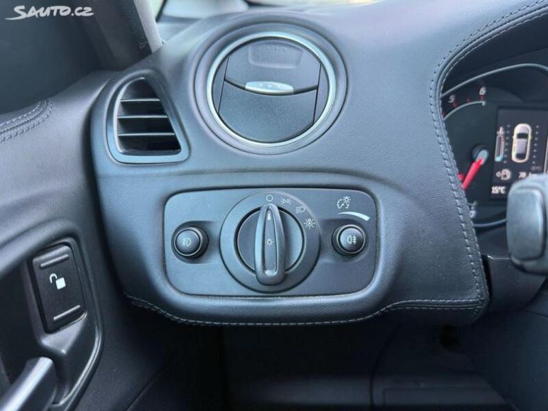 Ford S-MAX - hlavní fotka