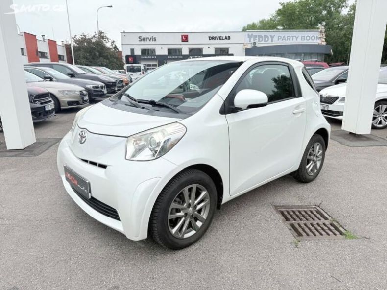 Toyota iQ - hlavní fotka inzerátu